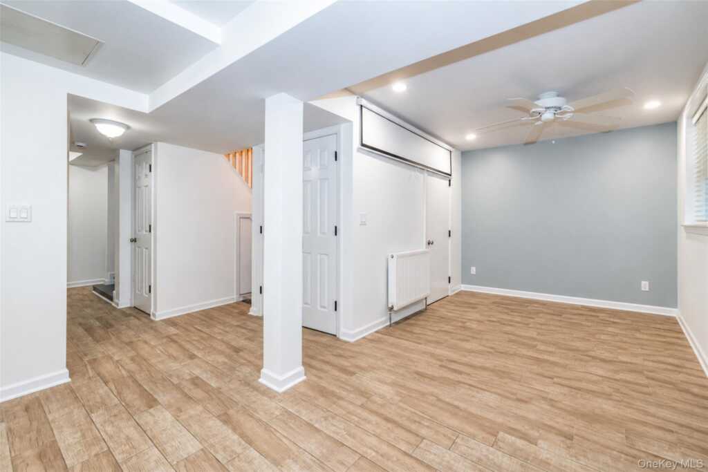 7 Ronalds Avenue, New Rochelle, NY 10801 - Photo 13 of 16