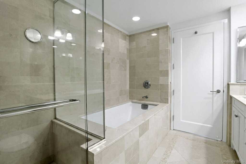 10 City Place, Unit #9G, White Plains, NY 10601 - Photo 20 of 38