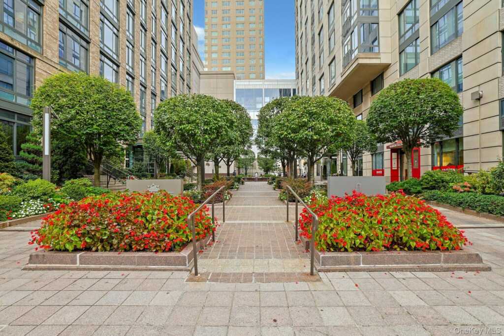 10 City Place, Unit #9G, White Plains, NY 10601 - Photo 35 of 38