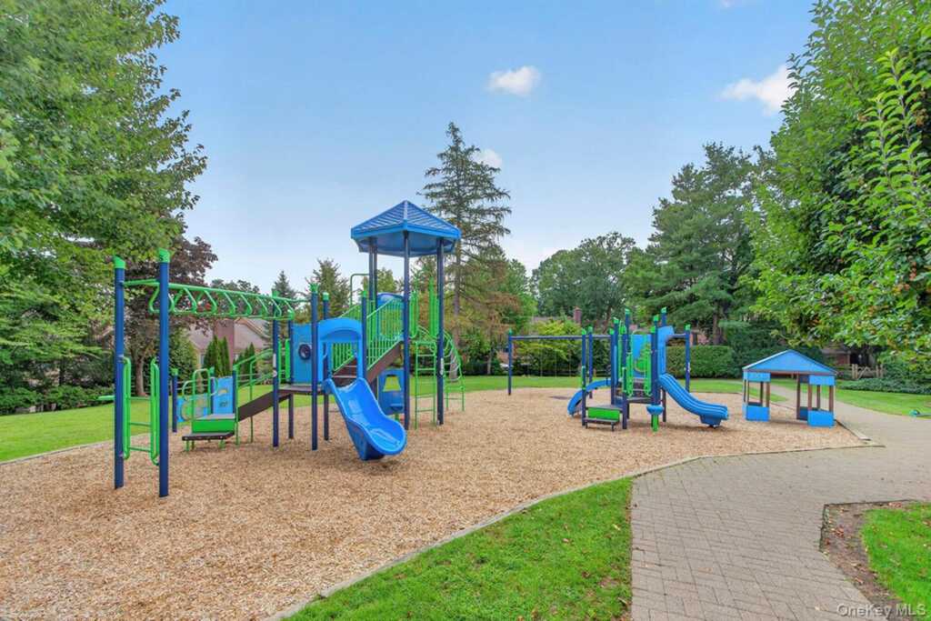 246 Treetop Crescent, Rye, NY 10573 - Photo 16 of 24