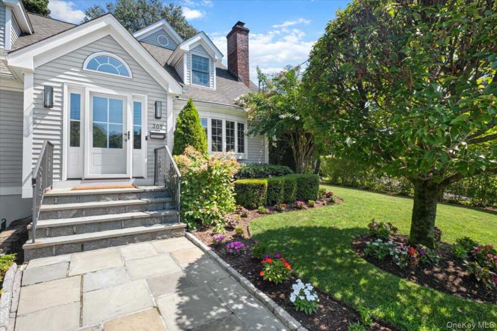 305 Florence Street, Rye, NY 10543 - Photo 4 of 46