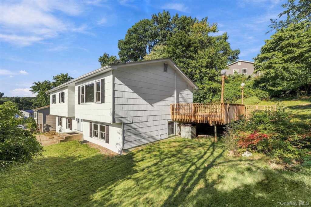 1 S Delaware Drive, Nyack, NY 10960 - Photo 3 of 41