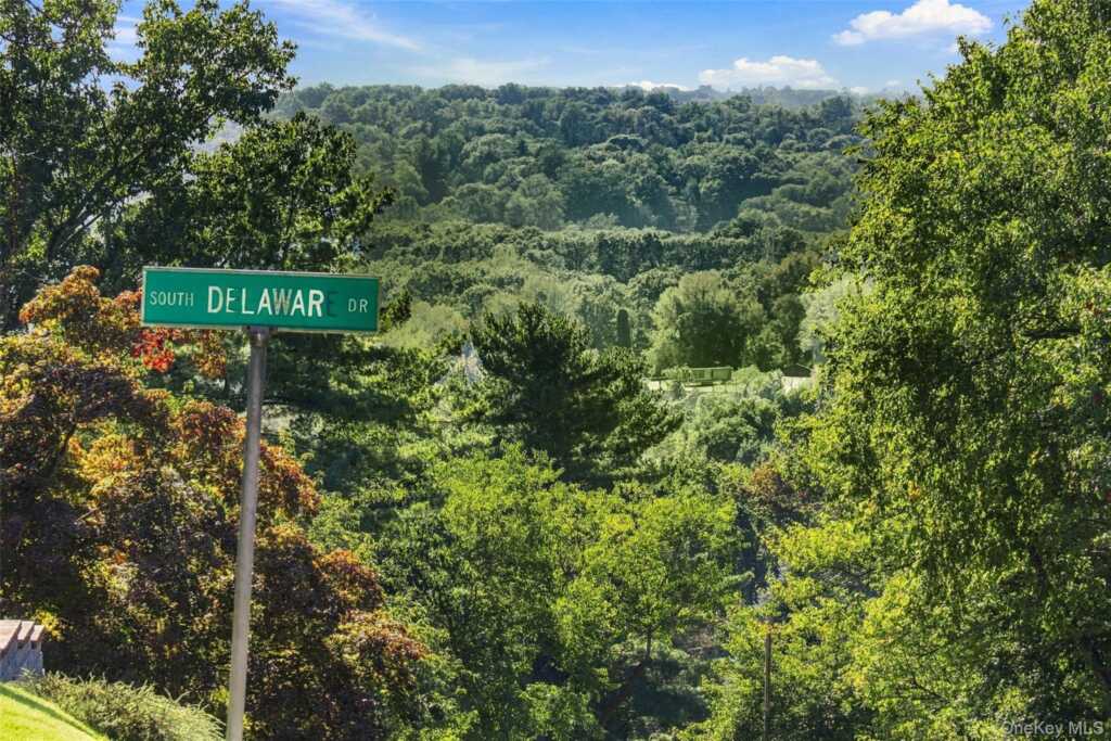 1 S Delaware Drive, Nyack, NY 10960 - Photo 38 of 41