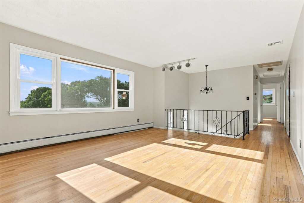 1 S Delaware Drive, Nyack, NY 10960 - Photo 7 of 41