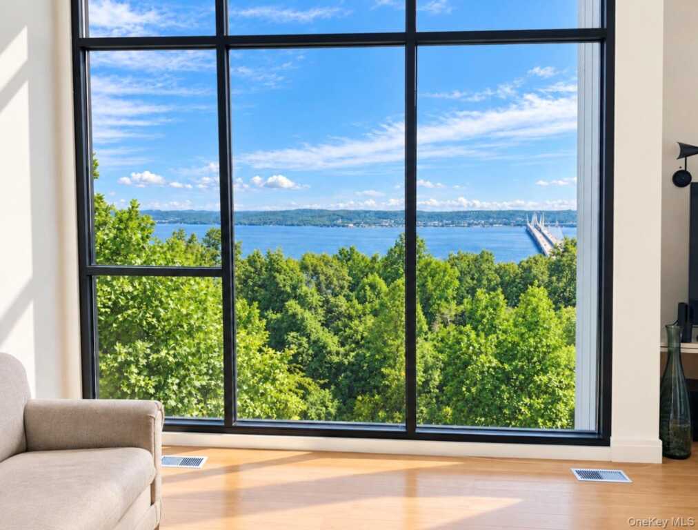 288 S Boulevard, Nyack, NY 10960 - Photo 3 of 5