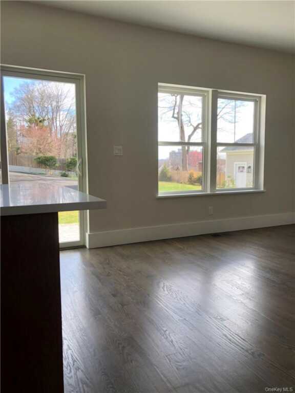3A Sterling Avenue, White Plains, NY 10606 - Photo 11 of 24