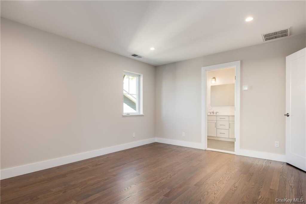 3A Sterling Avenue, White Plains, NY 10606 - Photo 17 of 24