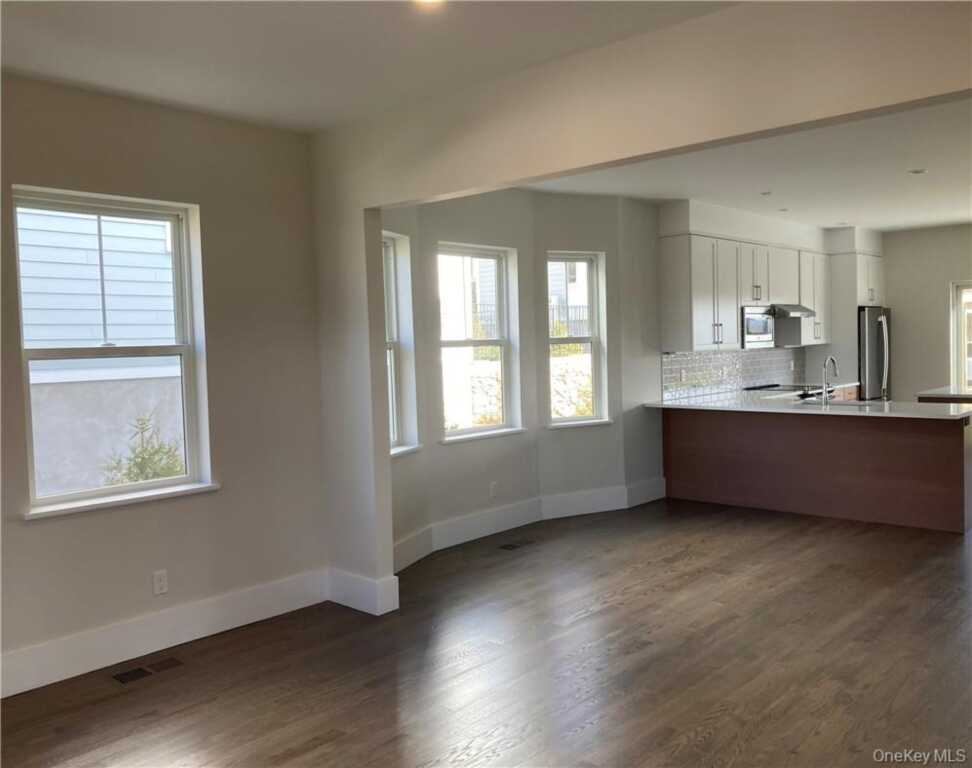 3A Sterling Avenue, White Plains, NY 10606 - Photo 7 of 24