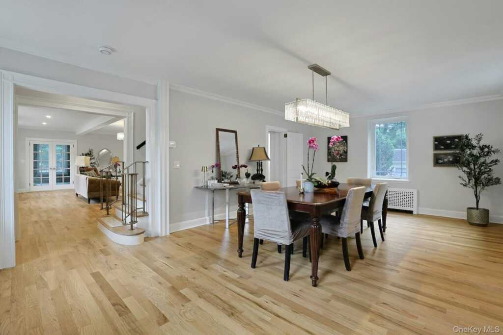 50 Forest Circle, New Rochelle, NY 10804 - Photo 10 of 41