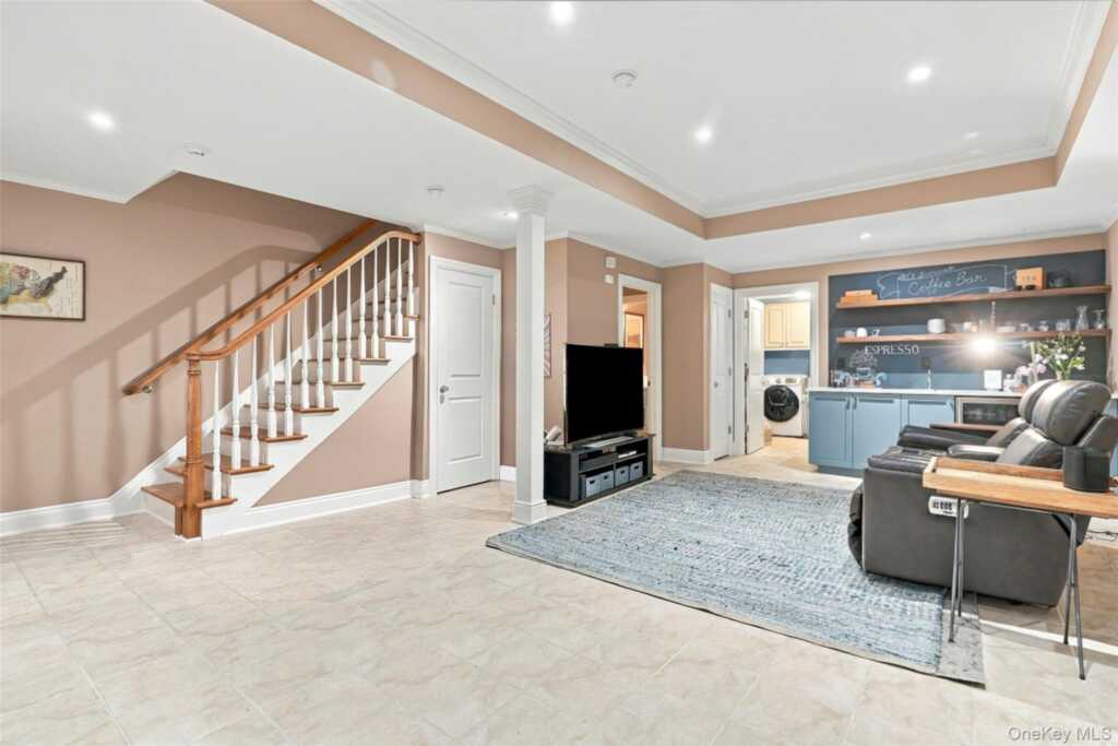 102 Florence Avenue, Rye, NY 10580 - Photo 29 of 41