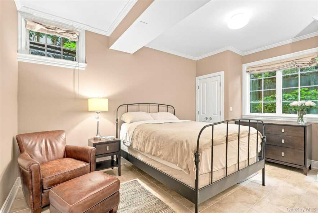 102 Florence Avenue, Rye, NY 10580 - Photo 31 of 41