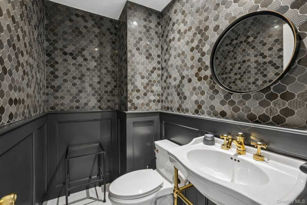 3 Zeck Court, Suffern, NY 10901 - Photo 13 of 50