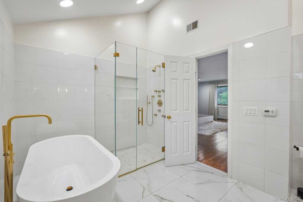 3 Zeck Court, Suffern, NY 10901 - Photo 19 of 50