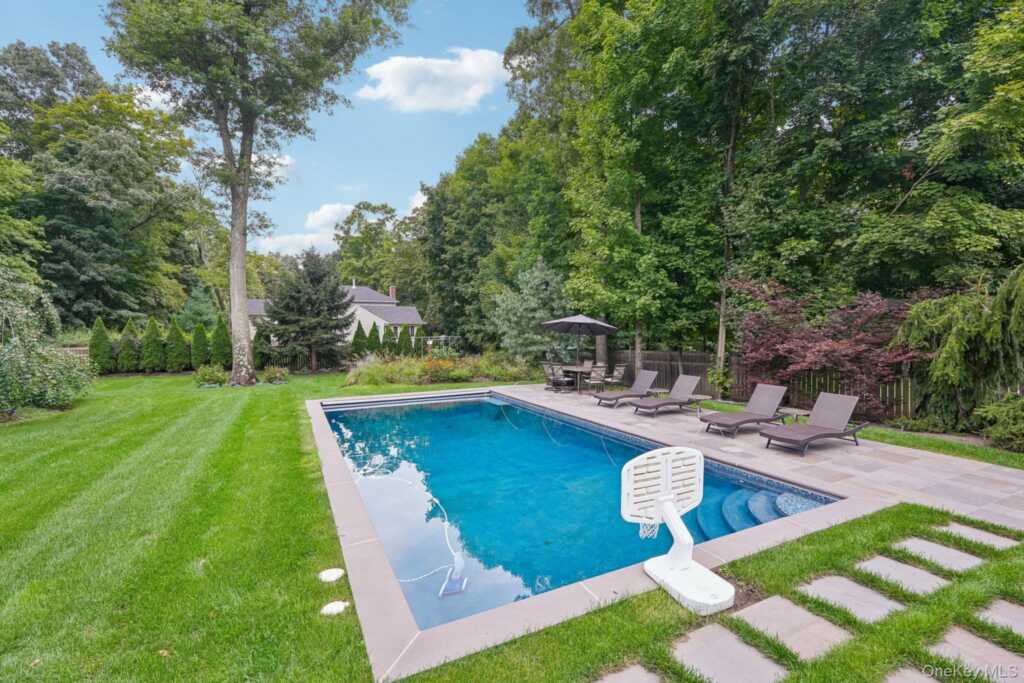3 Zeck Court, Suffern, NY 10901 - Photo 35 of 50