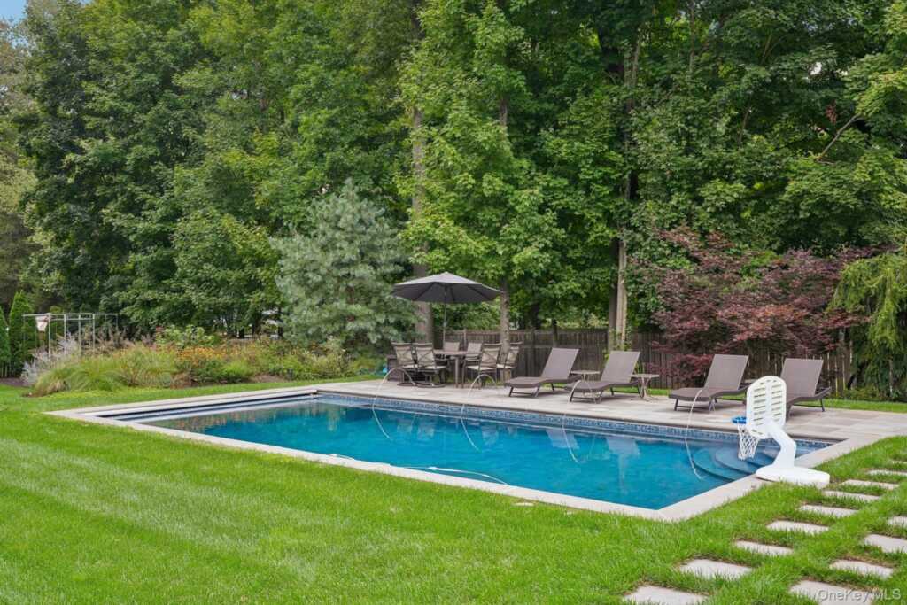 3 Zeck Court, Suffern, NY 10901 - Photo 36 of 50