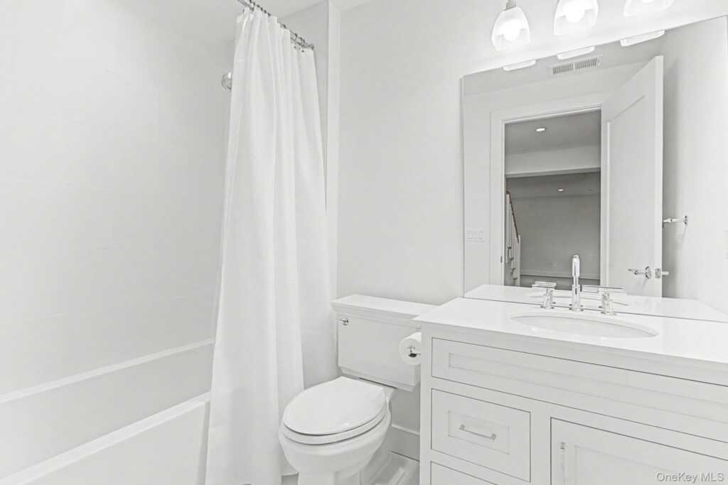 8 Jasmine Lane, Rye, NY 10573 - Photo 35 of 50