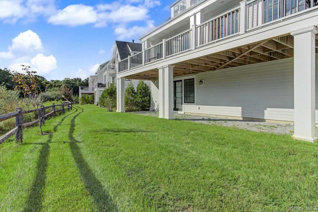 8 Jasmine Lane, Rye, NY 10573 - Photo 39 of 50
