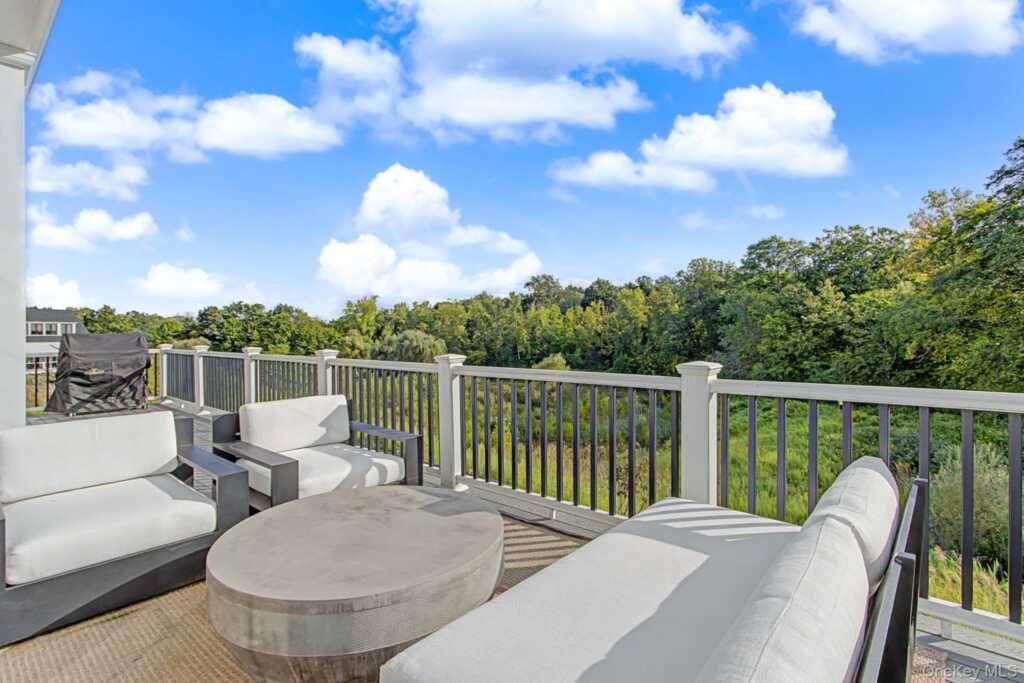 8 Jasmine Lane, Rye, NY 10573 - Photo 42 of 50