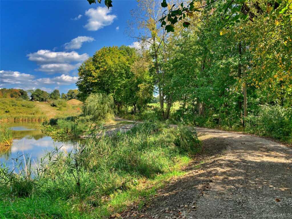 8 Jasmine Lane, Rye, NY 10573 - Photo 49 of 50