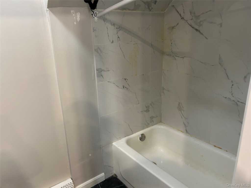 94 N Highland Avenue, Unit #4, Nyack, NY 10960 - Photo 3 of 5
