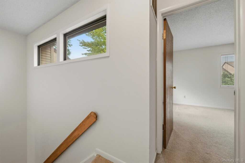 6 Ryan Court, Nanuet, NY 10954 - Photo 20 of 46