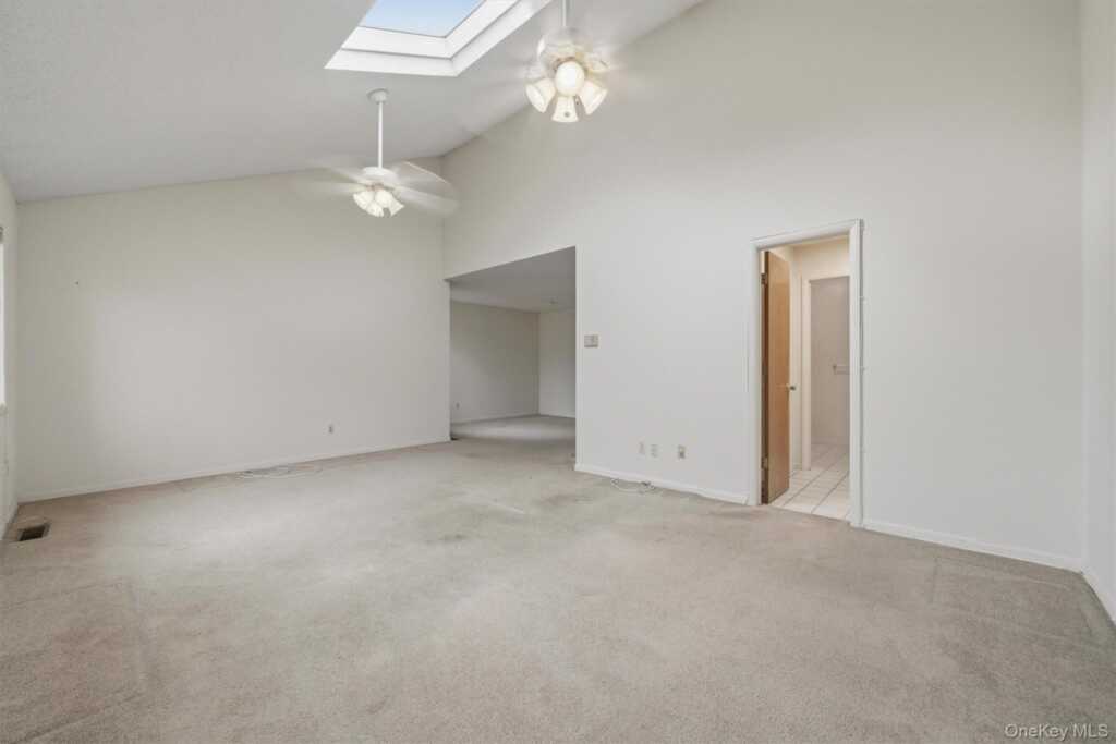 6 Ryan Court, Nanuet, NY 10954 - Photo 25 of 46