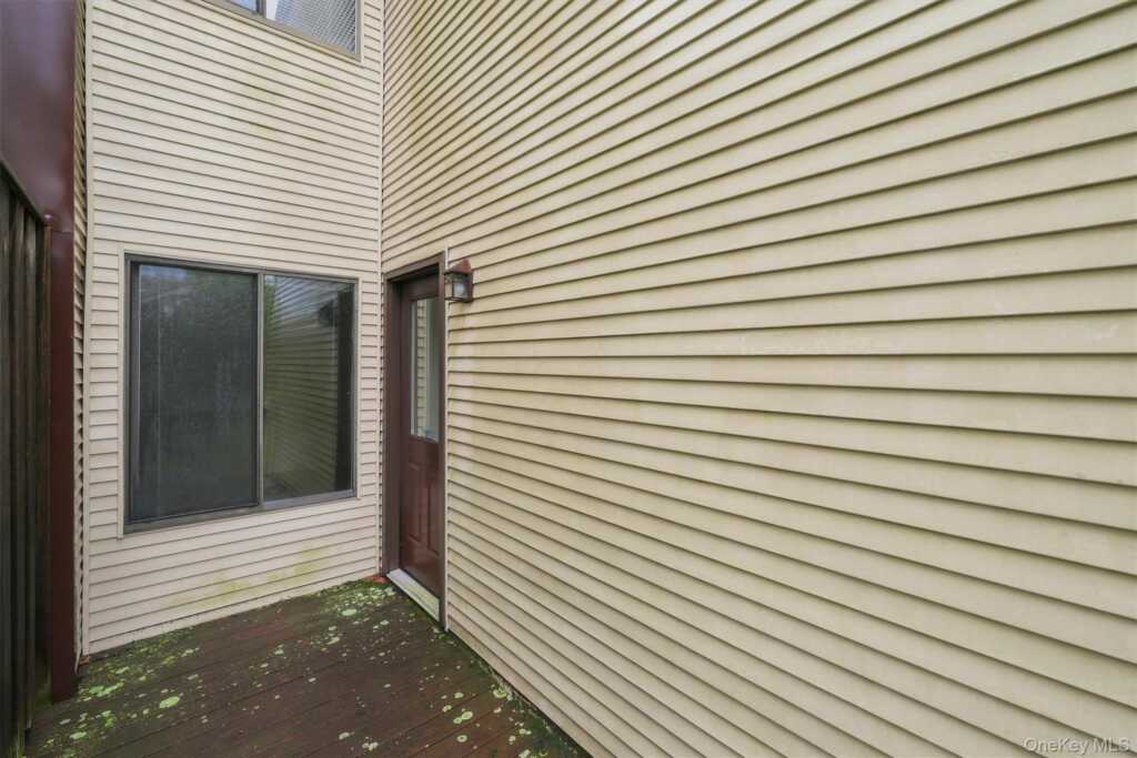 6 Ryan Court, Nanuet, NY 10954 - Photo 41 of 46