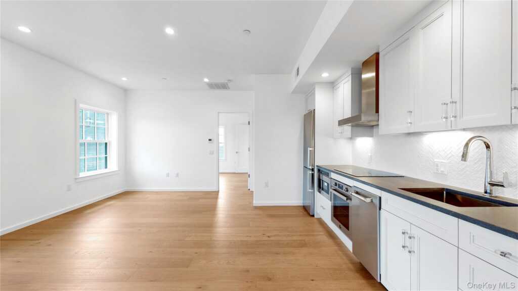 16 Main, Unit #5A, Rye, NY 10573