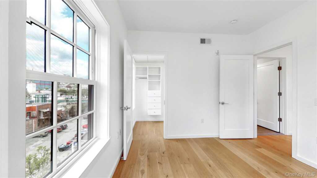 16 Main, Unit #5A, Rye, NY 10573 - Photo 8 of 10