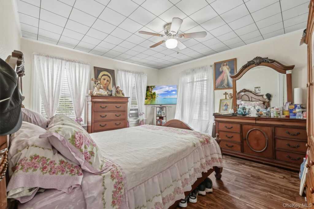 20 Grace Church Street, Rye, NY 10573 - Photo 24 of 33