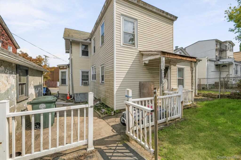 20 Grace Church Street, Rye, NY 10573 - Photo 32 of 33