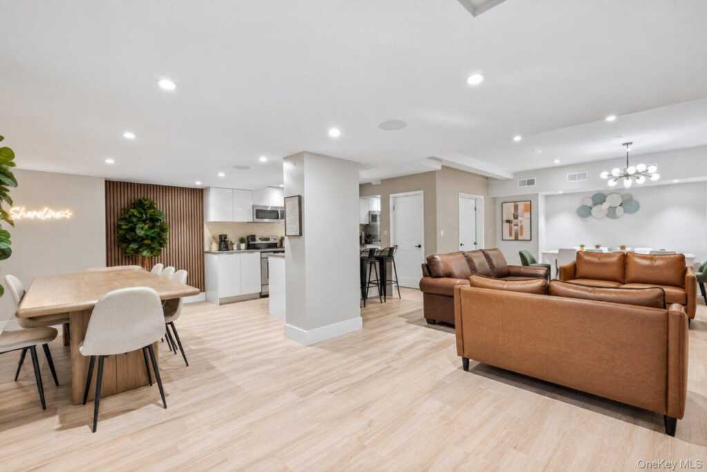 220 Pelham Road, Unit #2C, New Rochelle, NY 10805 - Photo 22 of 35