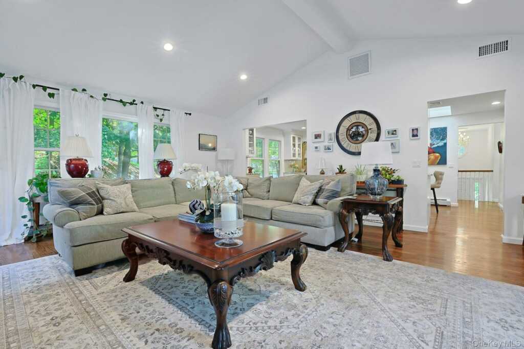 16 Annette Lane, Suffern, NY 10901 - Photo 10 of 45