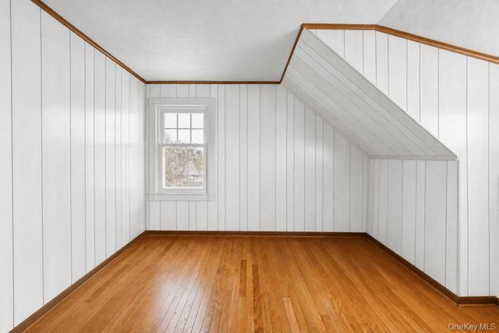 21 Mount Joy Place, New Rochelle, NY 10801 - Photo 22 of 50