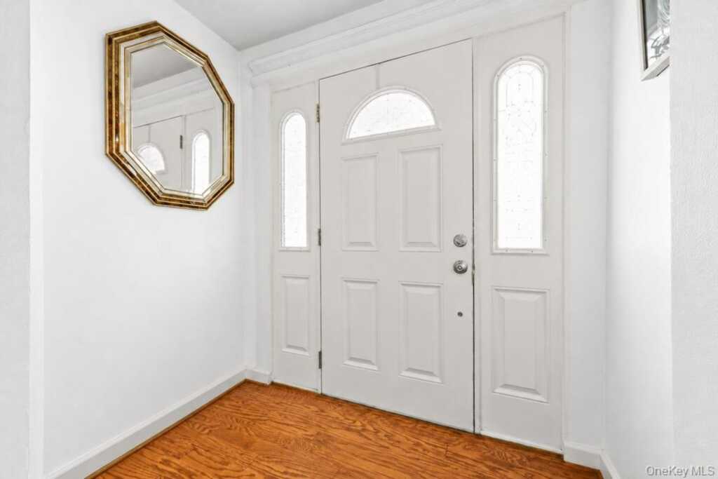 21 Mount Joy Place, New Rochelle, NY 10801 - Photo 35 of 50
