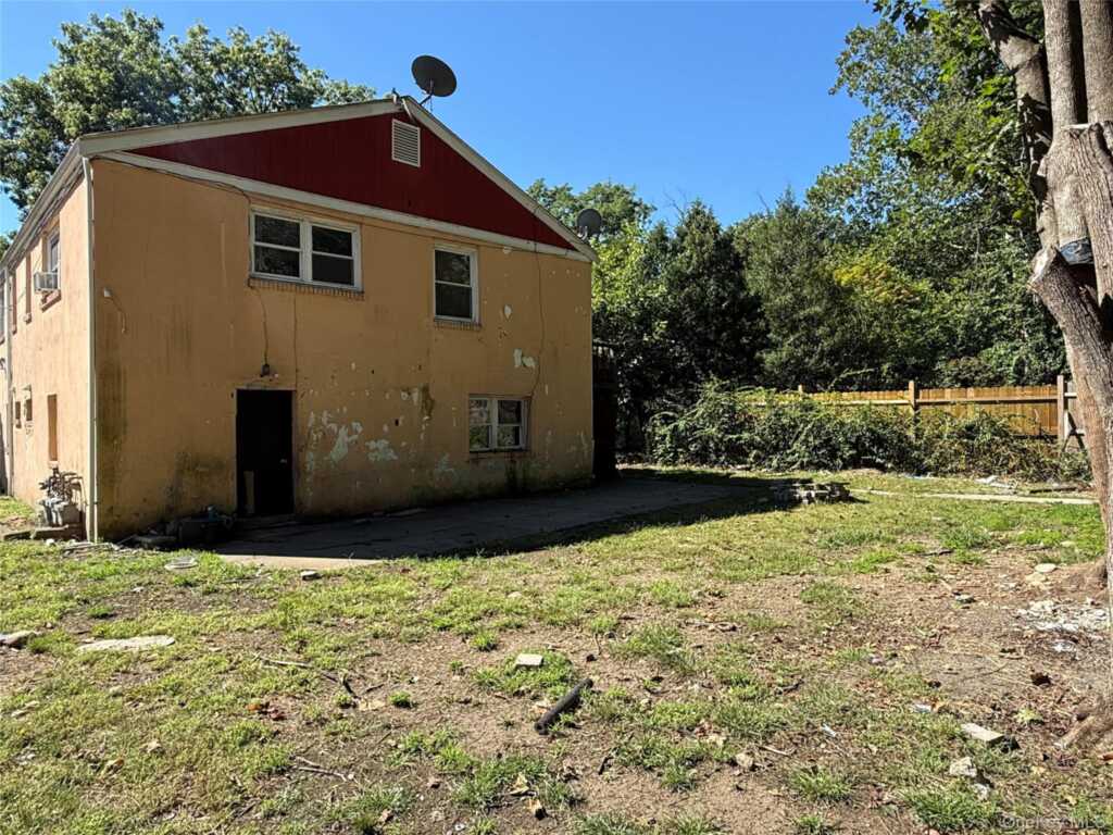 5 Highland Avenue, Suffern, NY 10901 - Photo 31 of 32