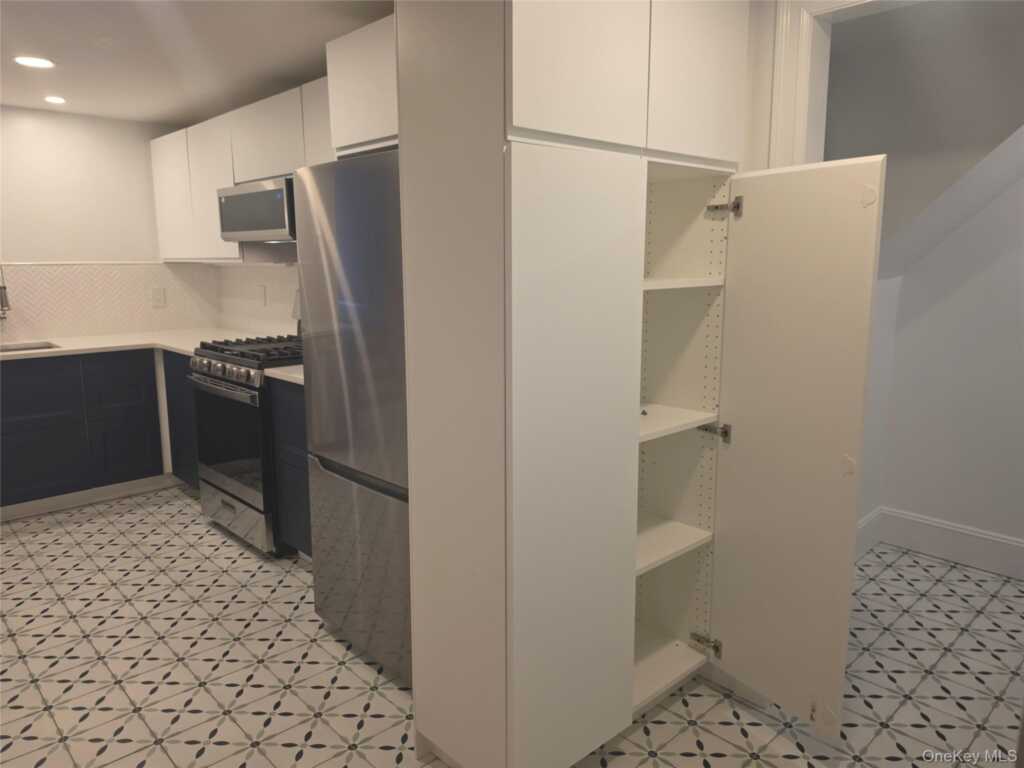 27 Bridge Street, Unit #1, Nyack, NY 10960 - Photo 14 of 30