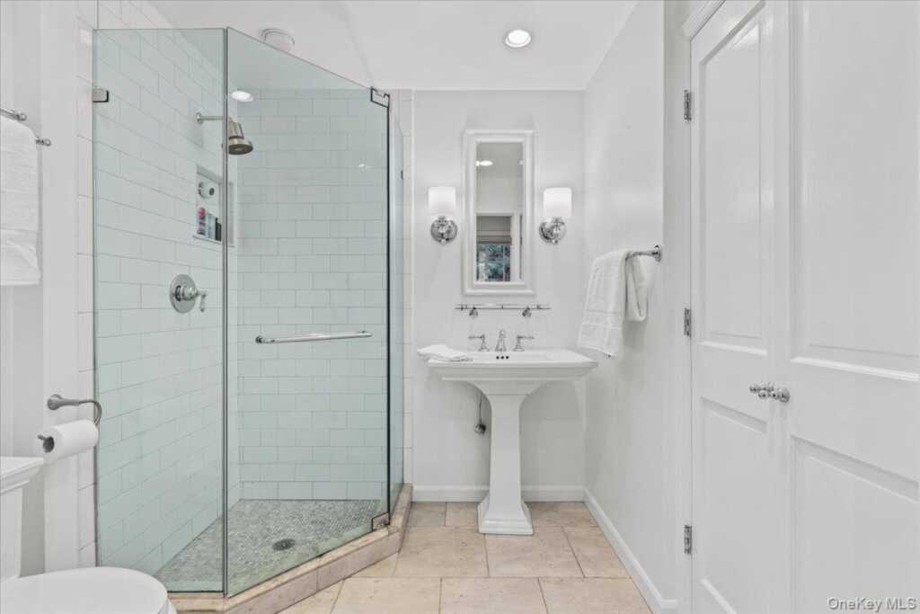 9 Oakwood Avenue, Rye, NY 10580 - Photo 21 of 34