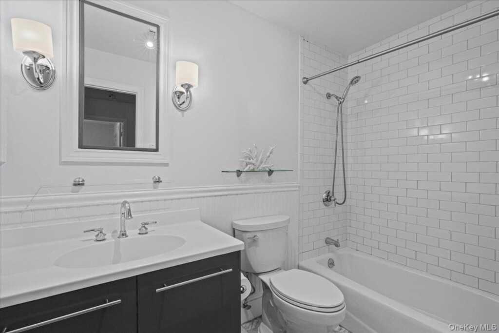 9 Oakwood Avenue, Rye, NY 10580 - Photo 24 of 34