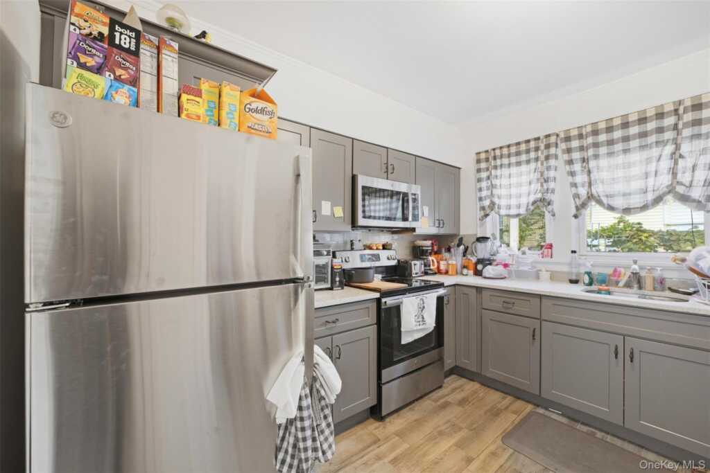 47-49 Sylvan Place, New Rochelle, NY 10801 - Photo 25 of 36