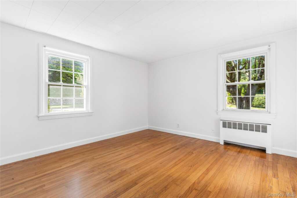 2 Argyle Road, Rye, NY 10573 - Photo 11 of 22