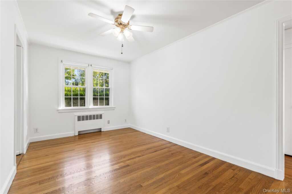 2 Argyle Road, Rye, NY 10573 - Photo 6 of 22
