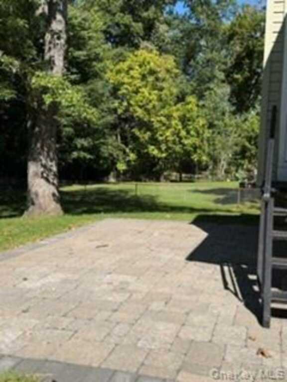 343 Ehrhardt Road, Pearl River, NY 10965 - Photo 26 of 30