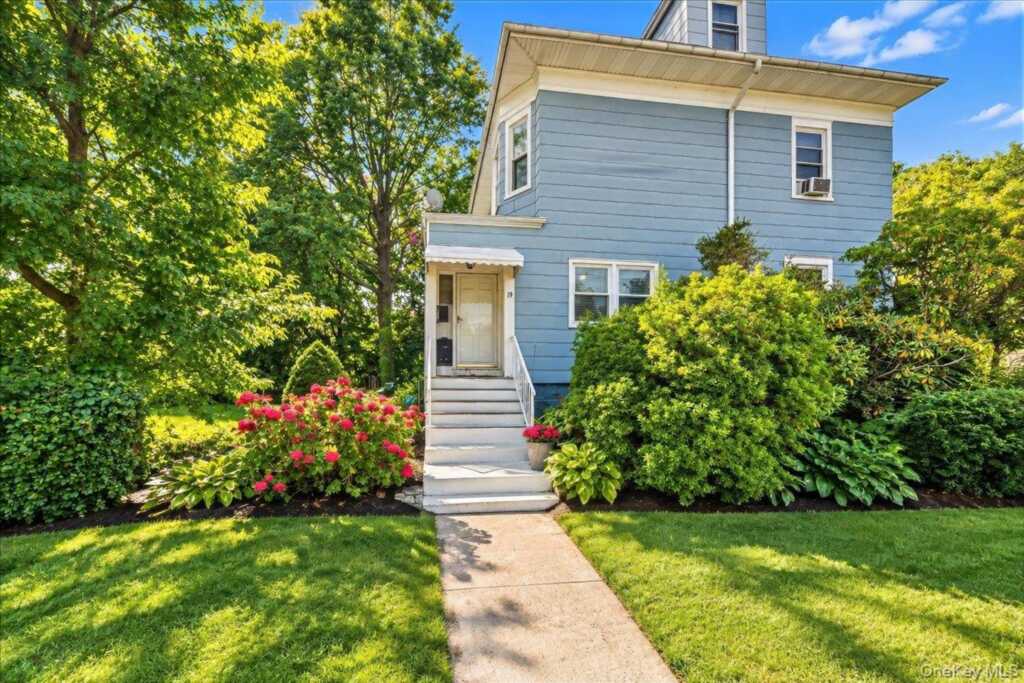 20 Edgewood Park, New Rochelle, NY 10801 - Photo 27 of 31