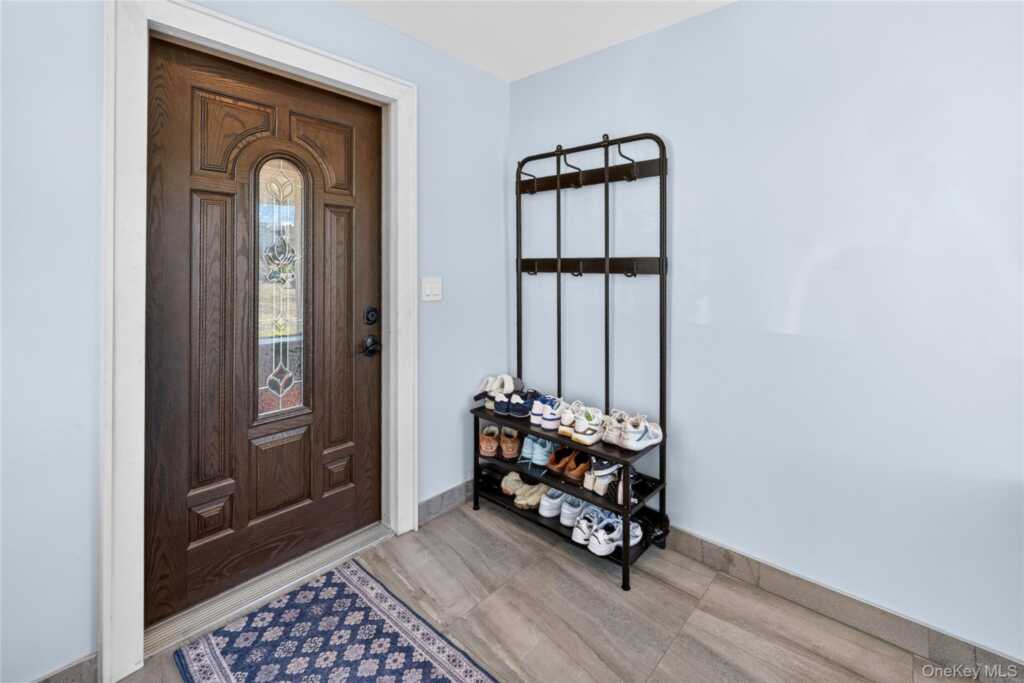 8 Highview Avenue, Nanuet, NY 10954 - Photo 35 of 41