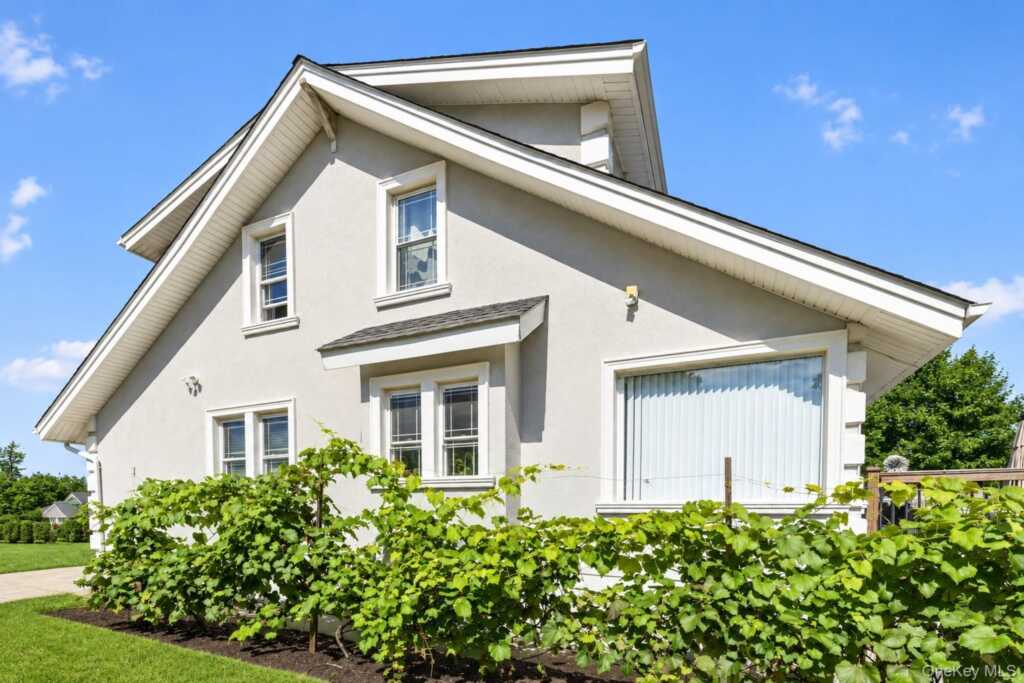 8 Highview Avenue, Nanuet, NY 10954 - Photo 36 of 41