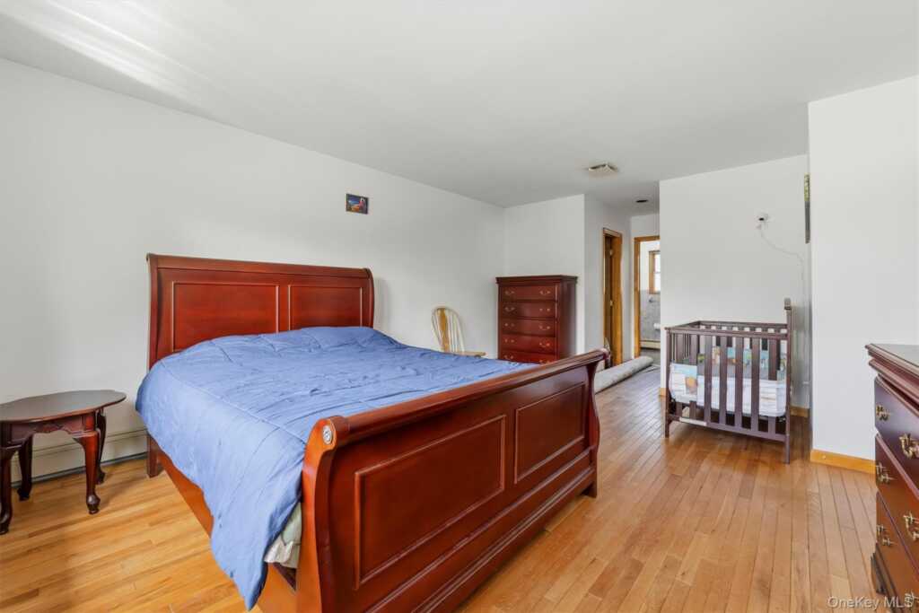 1 W Glen Avenue, Rye, NY 10573 - Photo 16 of 34