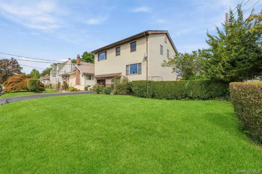 1 W Glen Avenue, Rye, NY 10573 - Photo 3 of 34