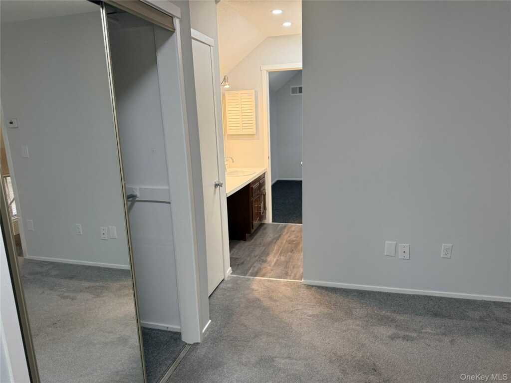 161 Treetop Circle, Unit #161, Nanuet, NY 10954 - Photo 25 of 41