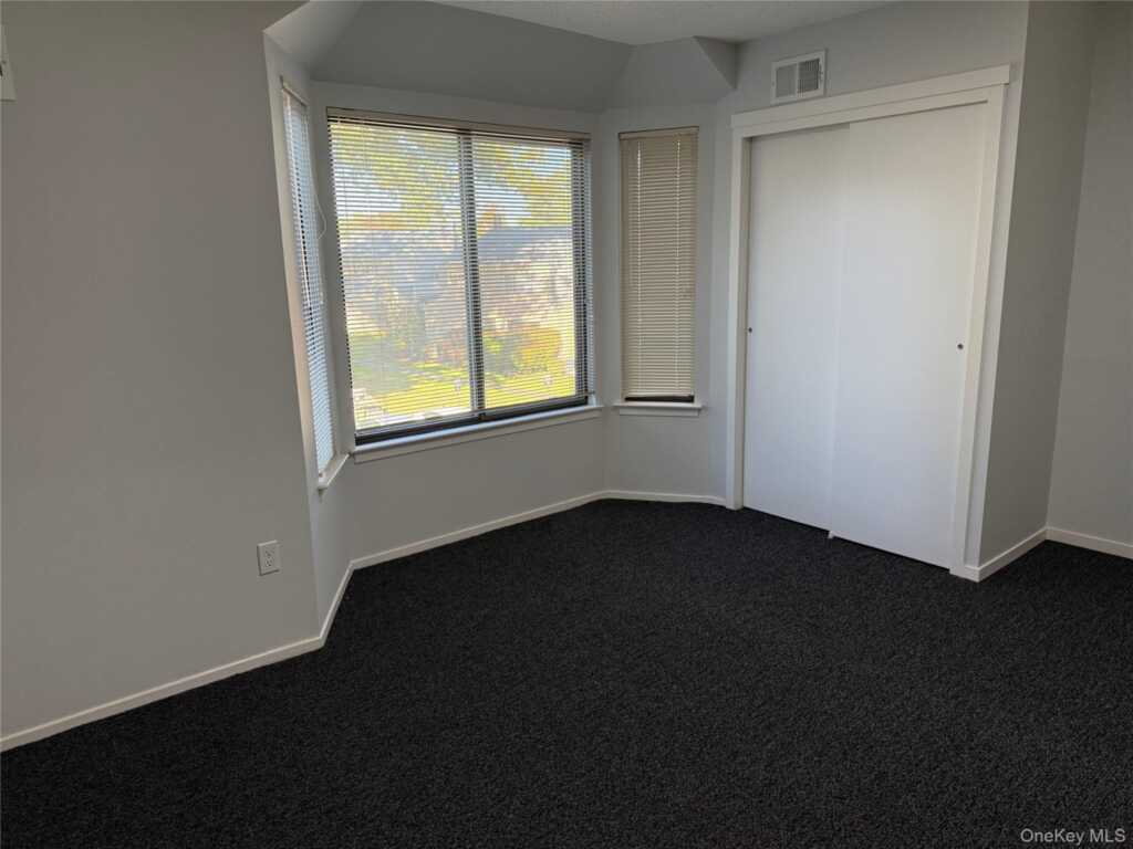 161 Treetop Circle, Unit #161, Nanuet, NY 10954 - Photo 26 of 41